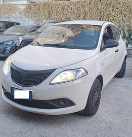 Lancia Ypsilon 1.2 GPL 5 Porte