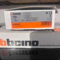 Deviatore Bticino  L4003N. Living Light