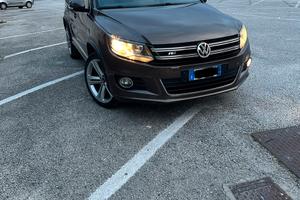 Volkswagen Tiguan R Line 210 cv 4motion
