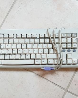 Tastiera per PC, usata,  con connettore  PS2