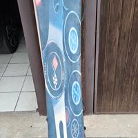 TAVOLA DA SNOWBOARD