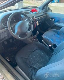 Interni completi clio 2