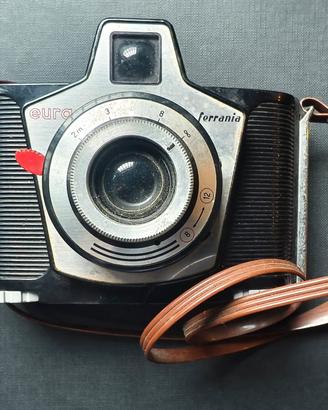 macchina fotografica vintage Ferrania