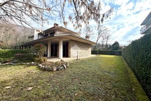 PORZIONE DI BIFAMILIARE A CONCESIO