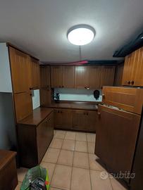 cucina frigo freezer no lavandino no fuochi 