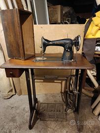 Macchina da cucire Singer 