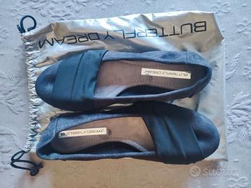 Ballerine nere scamosciate nuove n.36