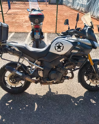moto V-strom 1000
