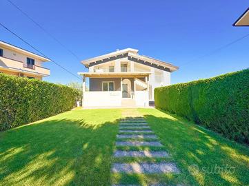 CASA INDIPENDENTE A CASALINCONTRADA