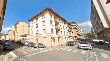 Stanza singola a 580 vicino careggi