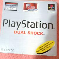 playstation 1 con giochi e volante