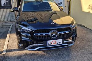 MERCEDES-BENZ GLA 180 Automatic Executive