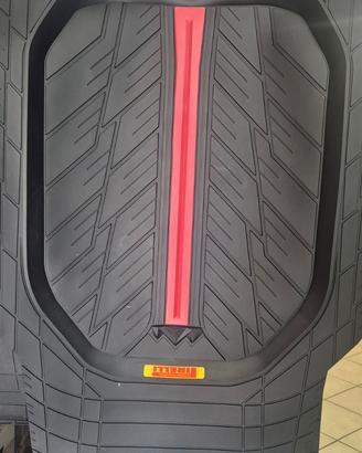 Tappetini per auto Pirelli