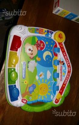 La Scuola dei Cuccioli Libro Elettronico