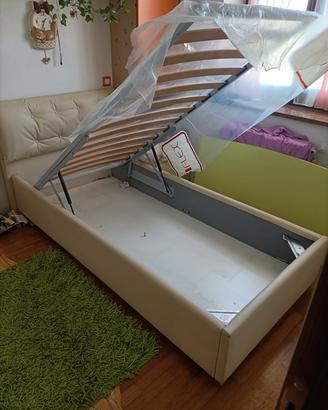 Letto con contenitore 100€