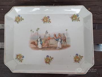vassoio in porcellana antico
