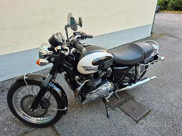 Triumph Bonneville T100 