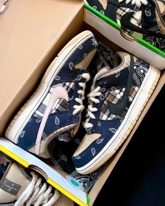 Nike SB Dunk Low Travis Scott Taglia 36