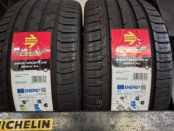 GOMME 225 35 19 88Y MOMO M300 TOPRUN