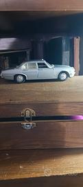 Modellino Jaguar XJ