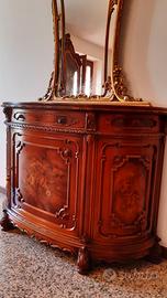 Mobile in legno intarsiato con specchio