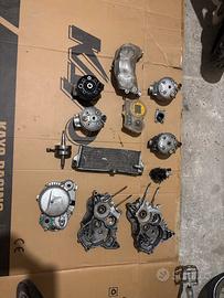 Ricambi am6 e scooter certi pezzi nn sono in foto