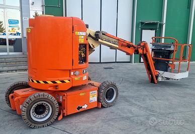 Piattaforma Aerea JLG, modello E300AJP