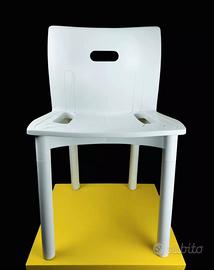Kartell chair 4870 by Anna Castelli Ferrieri 1987