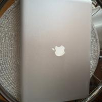 Macbook pro 15”  2011