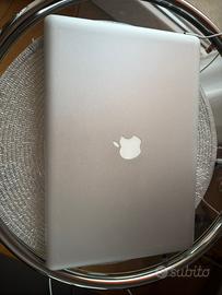 Macbook pro 15”  2011