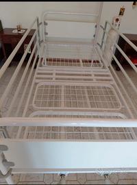 Letto ospedaliero 