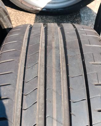 235 35 19 Pirelli pzero