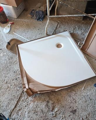 Piatto doccia semicircolare 90x90