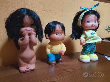 tre pupazzi in gomma dura