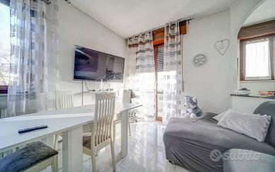 AMPIO TRE LOCALI A PREMEZZO!