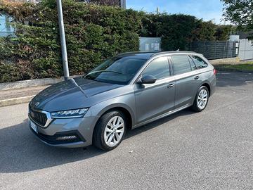 Skoda Octavia Executive 115cv