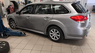 Subaru legacy motore boxer 2000