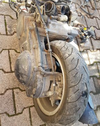 Ricambi Suzuki burgman 250 motore