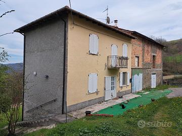 Casa singola con giardino