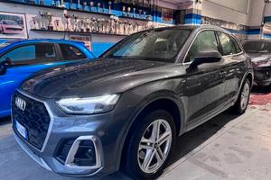 Audi Q5 40 2.0 tdi MHEV S line Quattro S-tronic