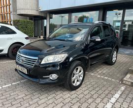 Toyota RAV 4 2.2 d-cat 4WD 177cv GANCIO TRAINO