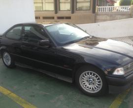 BMW Serie 3 (E36) - Coupe 320i 1994