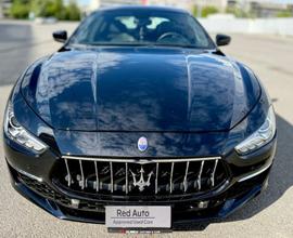 MASERATI Ghibli V6 350 CV