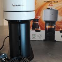 Macchina caffè Nespresso Vertuo next