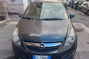 Opel corsa 2010