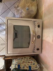 Forno da incasso funzionante