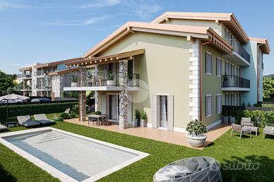 VILLA A SCHIERA A COSTERMANO