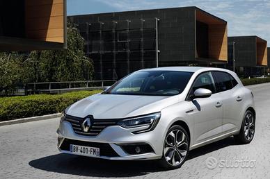 Ricambi Renault Megane Scenic Clio Captur 2006.23