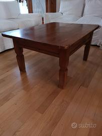 Tavolo in legno