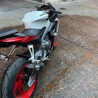 Aprilia 660 extrema